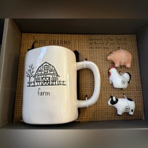Rae Dunn Farmhouse Mug with Animal Charms